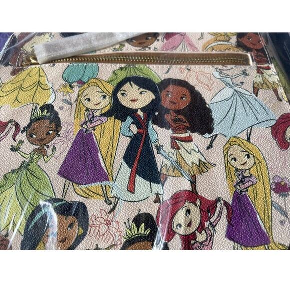 Dooney & Bourke Multi Princess Purse Satchel Bag Parks Animators Small Leather - Picture 3 of 4